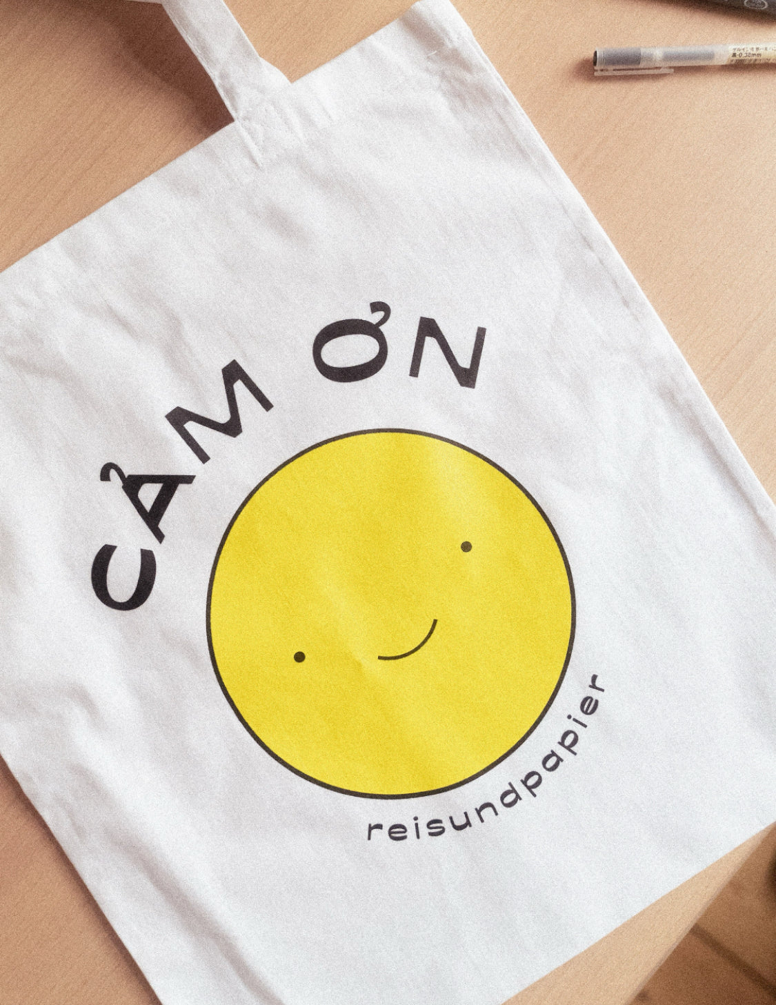 Reisundpapier Stoffbeutel Cam On Smiley